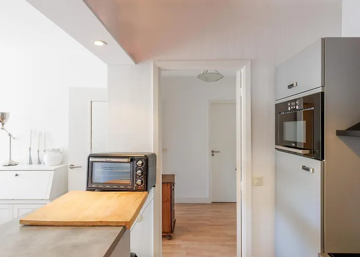 Daire Malte-entree Cap D'antibes, Perle Confort - Rare