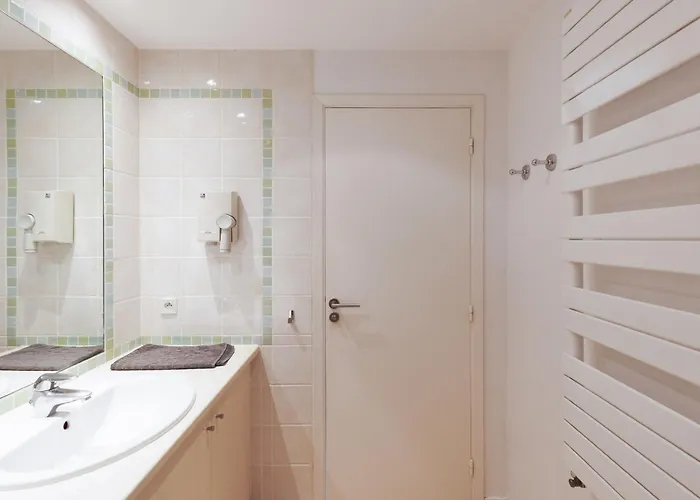 Malte-entree Cap D'antibes, Perle Confort - Rare Antibes